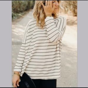 Carly Jean Los Angeles Evelyn Top